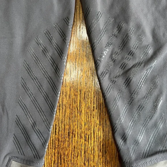 ROMFH Ladies Sarafina Euroseat Equestrian Riding Pants Lot of 2
( NWT $360 ) - Picture 12 of 16